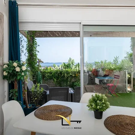 Real Cocoon In Height Magnificent Sea View Lesclesdenicole